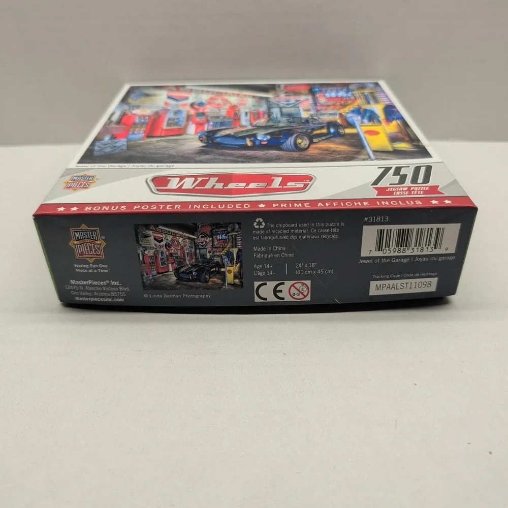 Master Pieces Wheels Jewel Of The Garage Jigsaw Puzzle 750 Complete Classic Cars